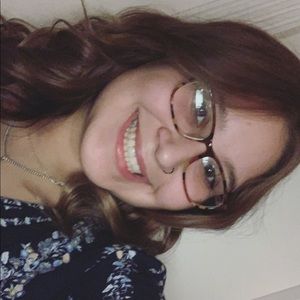 Meet your Posher, Annie